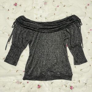 2000s off the shoulder Top